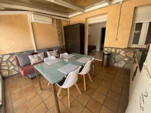 Kuchyň nebo kuchyňský kout v ubytování Casa Nala: Warner, Madrid y Toledo a un paso