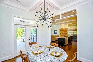 Gallery image of Coastal Treehouse in Wilmington