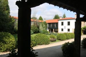 Vonkajšia záhrada v ubytovaní Pazo de Ceilán