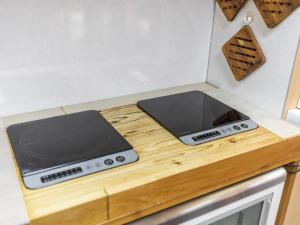 Η κουζίνα ή μικρή κουζίνα στο Omotenashi Hostel Miyajima