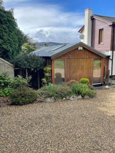 Gallery image of Self catering apartment at Beechwalk House. in Enniskerry