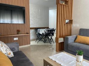 Fotografie z fotogalerie ubytování Studio meublé neuf à louer v destinaci Casablanca + 5 fotografií