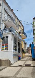 Budova, v ktorej sa apartmán nachádza