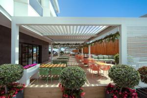 Balkón nebo terasa v ubytování Hotel RH Portocristo & Wellness