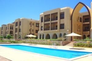 Hồ bơi trong/gần Chic Seaview Studio + Private Roof - Nabq Bay +14 ảnh