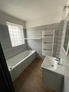 Koupelna v ubytování Apartmán SUŠICE + 8 fotografií