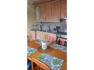 Kuchnia lub aneks kuchenny w obiekcie Apartamento Vacacional A Lanzada