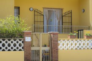 The building in which a panziókat is located
