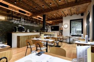Reštaurácia alebo iné gastronomické zariadenie v ubytovaní Tsikeli Boutique Hotel Meteora - Adults Friendly