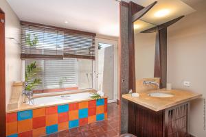 Bagno di Emeraude Villas - Bay