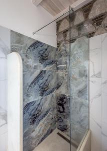 Bagno di Thea Sunset Suites