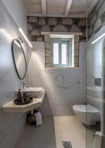 Bagno di Thea Sunset Suites