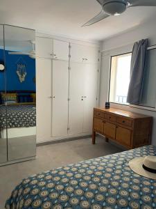 Letto o letti in una camera di MOGAN PEARL - POOL - DOUBLE TERRACE - OCEAN VIEW - BEACH - WIFI - WONDERFUL Complex - FREE DIGITAL TRAVEL GUIDE