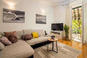 Televízia a/alebo spoločenská miestnosť v ubytovaní Luxury apartment Aria in Split Centre
