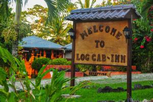 Giardino di The Log Cab-Inn