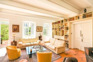 Posedenie v ubytovaní Bastide les Oréades - Villa de luxe