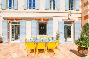 Balkón alebo terasa v ubytovaní Bastide les Oréades - Villa de luxe