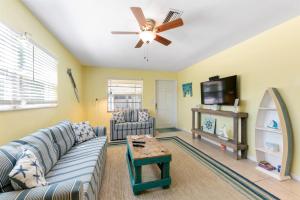 Afbeelding uit fotogalerij van Beach Villa A in Clearwater Beach