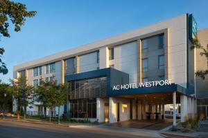 d'un bâtiment de l'hôtel dans l'établissement AC Hotel Kansas City Plaza, à Kansas City