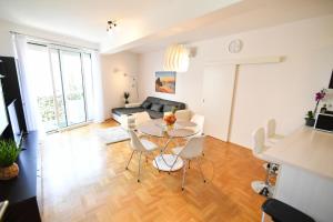 Gallery image of Violica in Rijeka +13 photos