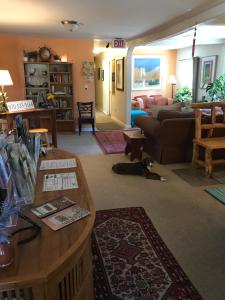 A seating area at Mancos Inn