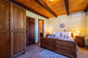 Postel nebo postele na pokoji v ubytování Villa Gora