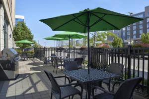 Restaurace v ubytování SpringHill Suites by Marriott Toronto Vaughan