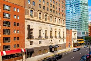 a view of a city with buildings and a street at Courtyard by Marriott Boston Downtown in Boston