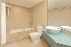 Bagno di Four Points by Sheraton Shanghai, Pudong