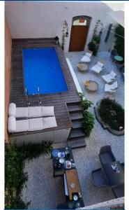 Vista sulla piscina di I PRINCIPI di CASADOR HOUSE HOTEL o su una piscina nei dintorni