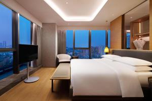 Μια τηλεόραση ή/και κέντρο ψυχαγωγίας στο Sheraton Shenzhen Nanshan