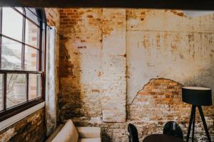 Albert Hotel Daylesford的休息区