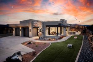 Gallery image of Snow Canyon Luxury Home #9 home in Ivins