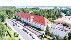 Pohľad z vtáčej perspektívy na ubytovanie Rewita Rogowo k Kołobrzegu