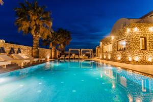 Bazén v ubytování ILIADA-ODYSSEAS RESORT nebo v jeho okolí