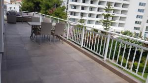 A balcony or terrace at Luxury penthouse with sea view