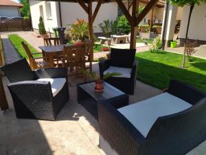 Posedenie v ubytovaní Csaba apartman
