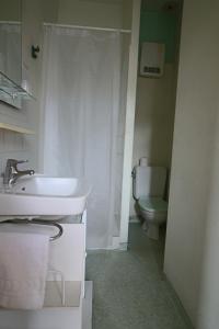 Koupelna v ubytování Hotel Au Val Doré