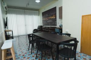 Gallery image of Spacious&Convenient_3BR/2BT_townhm for group stay in Bangkok
