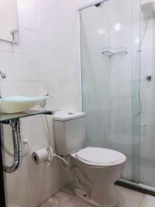 A bathroom at Pousada Paraiso do Sol