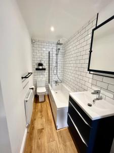 Ванная комната в Azure Haven - Bournemouth