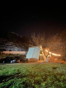 斯库台Alex's House Shirokë的相册照片