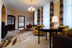 Posezení v ubytování Le Méridien Grand Hotel Nürnberg
