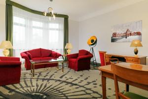Posezení v ubytování Le Méridien Grand Hotel Nürnberg