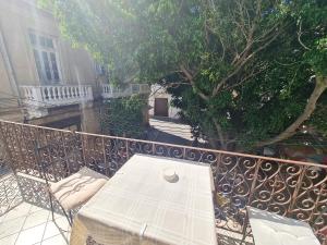Балкон или терраса в SOFIA BOUTIQUE HOTEL