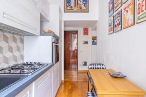 Kuchyň nebo kuchyňský kout v ubytování VG [ROME CENTER] Double Room + 5 fotografií