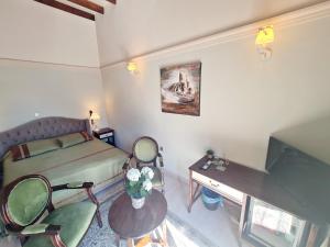 Гостиная зона в SOFIA BOUTIQUE HOTEL