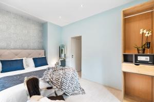 Galeriebild der Unterkunft CIRCLE PIAZZA DI SPAGNA 60 SUITES COLLECTION in Rom