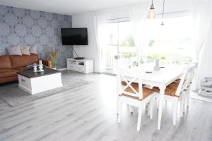 Φωτογραφία από το άλμπουμ του Ferienhaus Max am Wasser Ferienpark Vislust σε Wervershoof