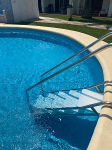 Bazén v ubytování Terra Apartments nebo v jeho okolí